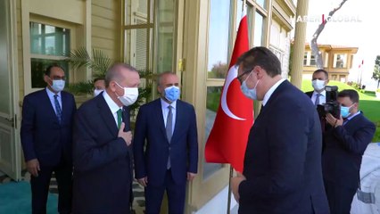 Скачать видео: Cumhurbaşkanı Erdoğan, Vahdettin Köşkü'nde Sırbistan Cumhurbaşkanı Vucic ile görüştü