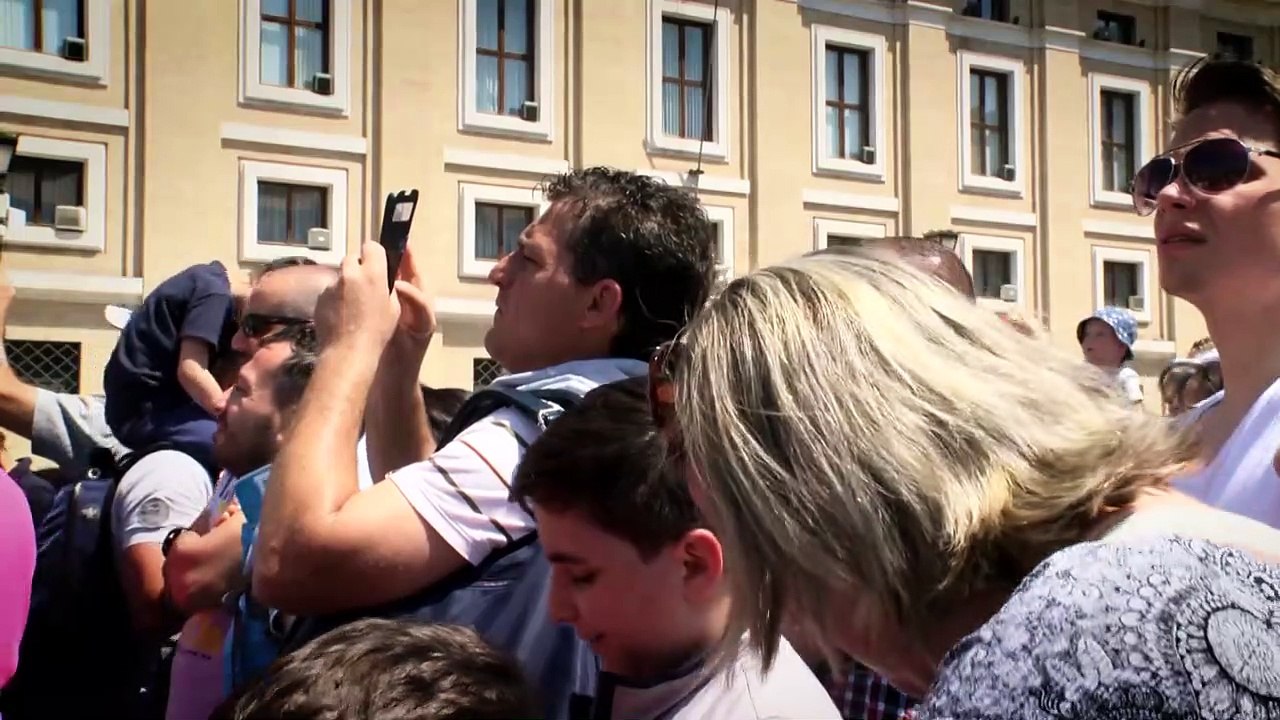 Enquête | Les Batailles du Pape François