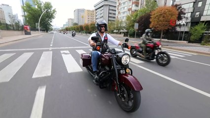 Eski Bakan Tüzmen’in bulunduğu konvoyda motosiklet kazası ucuz atlatıldı