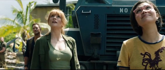 Jurassic World: Fallen Kingdom - Official Trailer [HD]