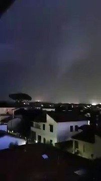 Le immagini del tornado che ha colpito Lillatro dopo aver attraversato la zona industriale