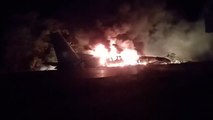 Al menos una veintena de muertos al estrellarse un avión militar en Ucrania