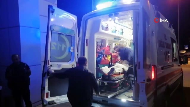 Önce husumetlisini sonra da kavgayı ayırmak isteyen kuzenini bıçakladı