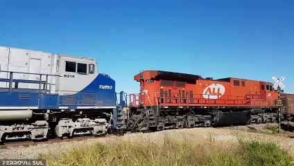 TRAIN with three RUMO DASH-9 locomotives in Brazil