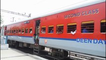 KACHEGUDA RAILWAY STATION - ARRIVALS AND DEPARTURES - REPUBLIC DAY SPECIAL