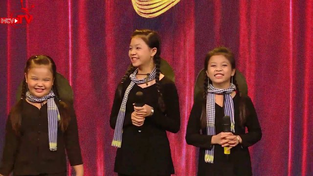 Ba bé gái thiên thần hát cực sung khiến sao Việt thích thú!