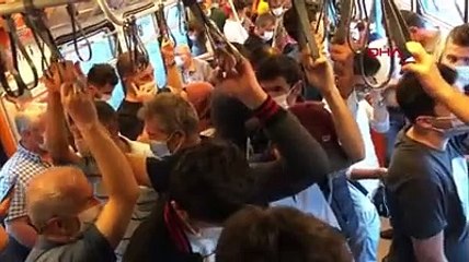 Metroda tedirgin eden yolculuk