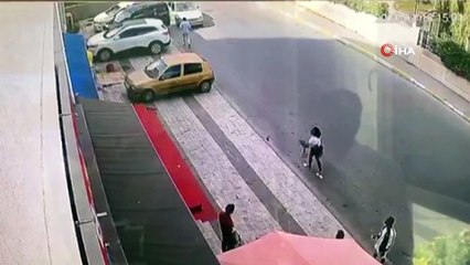 Esenyurt’ta kapkaçcı dehşeti kamerada