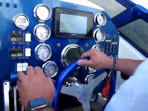 2007 35' Fountain Lightning 35 Sea Trial - Engine Surveyor Palm Beach, Florida