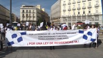 Marea de Residencias recorre Madrid para pedir una ley de residencias estatal