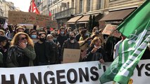 Manifestation pour le climat et les emplois à Caen