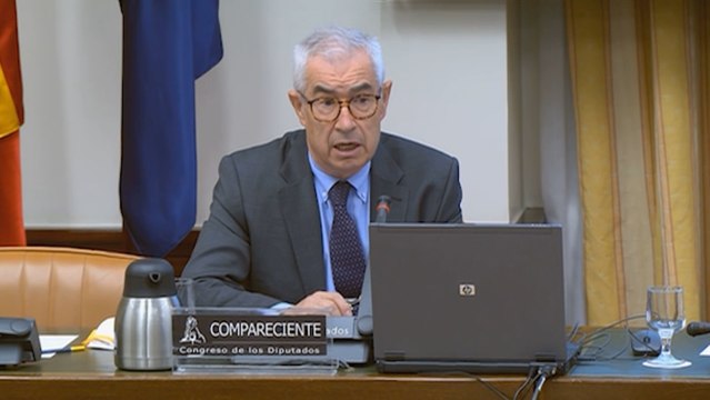 Dimite el portavoz del Grupo Covid-19, Emilio Bouza, dos días después de su nombramiento