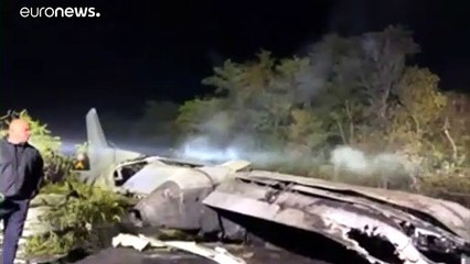 Muere uno de los dos supervivientes del accidente aéreo en una base militar del noreste de Ucrania
