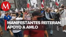 Manifestantes marchan rumbo al Zócalo para reiterar apoyo a AMLO