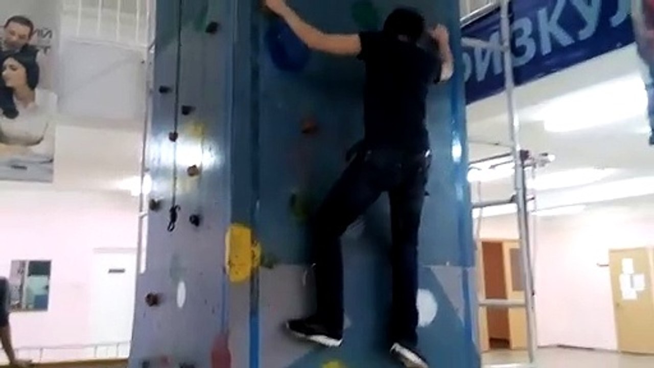 Evening extreme on the climbing wall. Alexey Molyanov