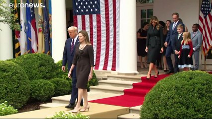 Trump pede rapidez ao senado na confirmação de Amy Coney Barret