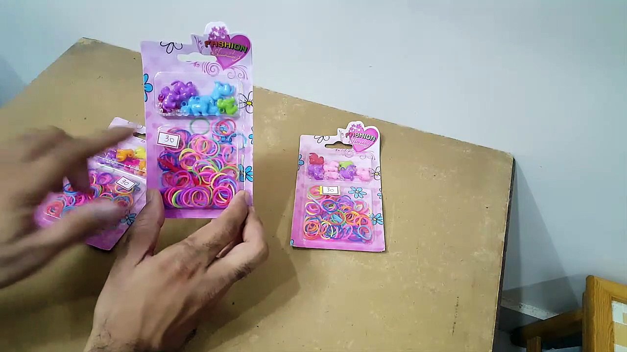 Unboxing and review of Color DIY Loom Band Kit for Making Bracelets, Key Chains, Necklaces and Many Other Things