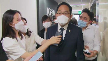 최대집 의협 회장 불신임안 부결...탄핵 위기 벗어나 / YTN