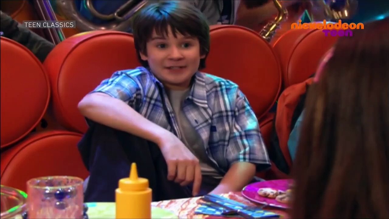 Ned ou Comment survivre aux études S01E04 La meilleure place - Les sélections