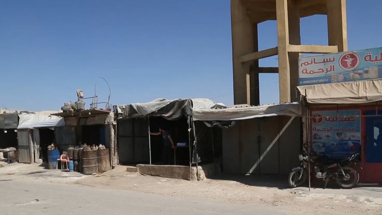 معاناة سكان الشمال السوري من البطالة والفقر