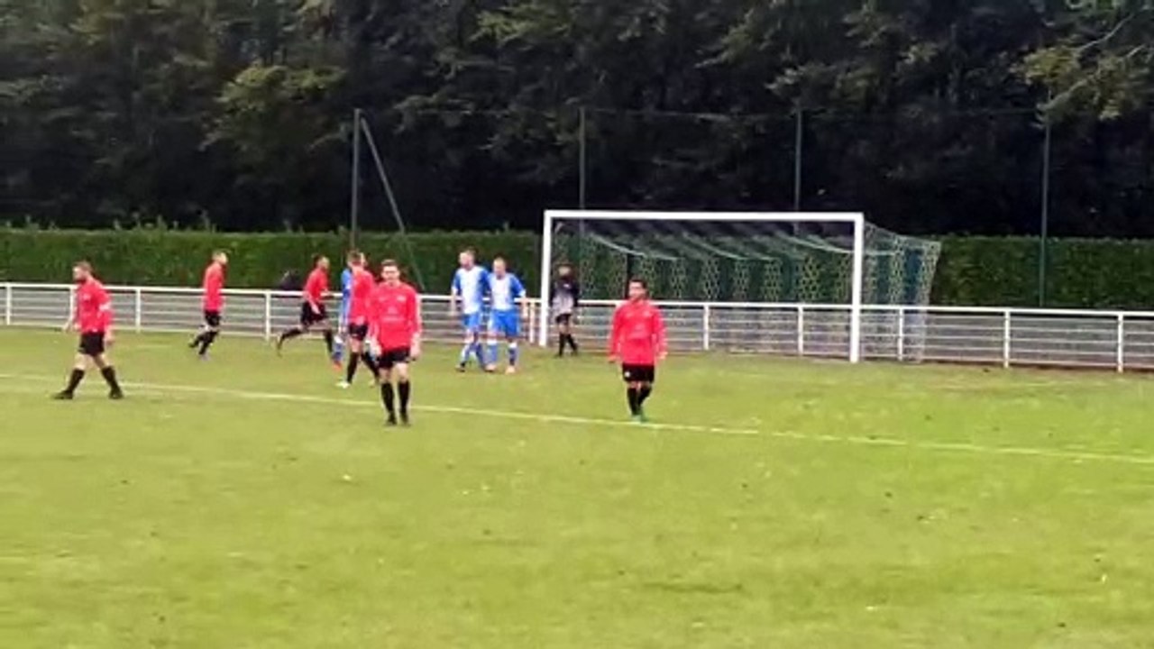 Penalty Jordan Mazire (ES Tourville / Le Houlme Bondeville FC R2 Groupe C le 27/09/2020)