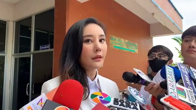 “แตงโม นิดา” เผยความรู้สึกหลังพิธีไว้อาลัยและส่งดวงวิญญาณ “คุณพ่อโสภณ” เป็นครั้งสุดท้าย ที่ คริสตจักรเมธอดิสท์ รังสิตคลอง 4 #ข่าวสดบันเทิง