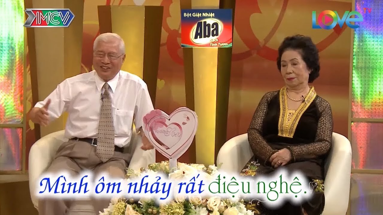 Yêu nhau hơn NỬA THẾ KỶ, ba mẹ MC HỒNG VÂN vẫn...