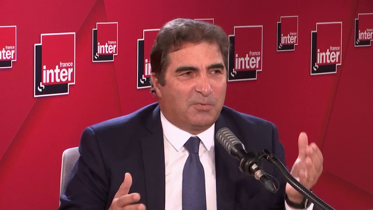 "Le président de la République est tétanisé par le sujet" de l'islamisme radical (Christian Jacob)