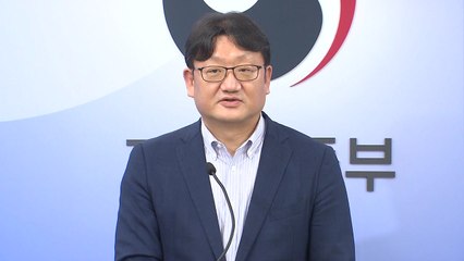 코로나19 재확산 여파 숙박·음식업 종사자 15만 명 줄어 / YTN
