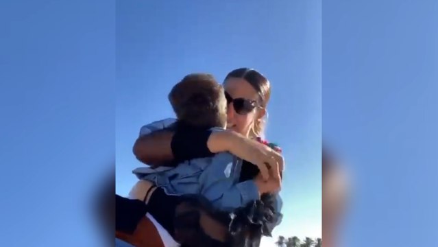 Tamara Gorro preocupada por la operación de su hijo Antonio