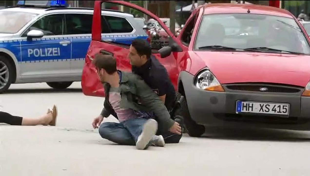 Notruf hafenkante (264) staffel 11 folge 18 - todesraser