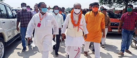 कैबिनेट मंत्री का दो वर्ष का कार्यकाल पूरा होने पर किया सम्मानित