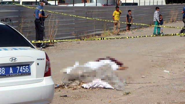 Kayseri’de kuzenlerin ‘kız kaçırma’ kavgası