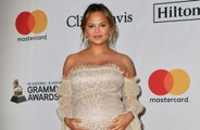 Grávida, Chrissy Teigen é hospitalizada após sangramento intenso