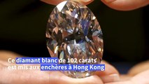 Un diamant blanc de 102 carats aux enchères à Hong Kong