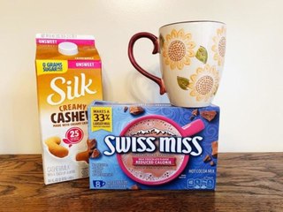 This Low-Calorie Hot Chocolate Hack Is Perfect For Chilly Weather