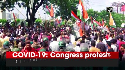 COVID-19: Congress protests against health services in Bhopal