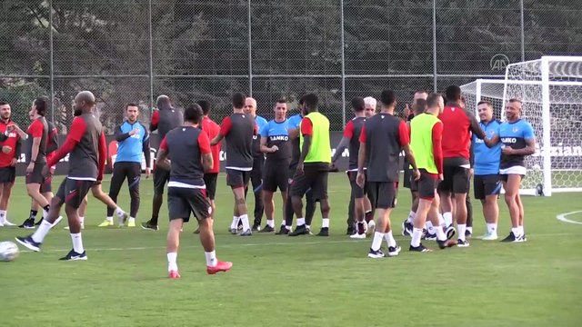 Gaziantep FK'li futbolcu Furkan Soyalp: 'Trabzonspor'u yenip milli takım arasına moralli girmek istiyoruz'