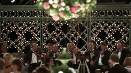 Sabrina (1995) - Bande annonce