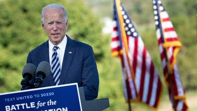 Biden denuncia 'extremistas e supremacistas brancos' nos EUA