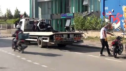 Bursa'da motosiklet terörü...Motosikletli magandalar denetimden kaçtı