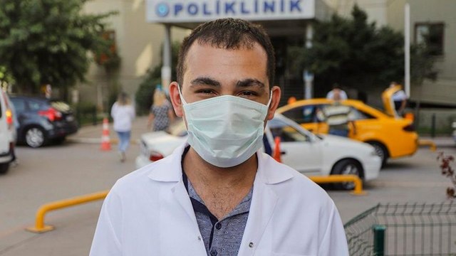 Coronayı iki kez yenen doktor: Rehavete kapılmayın