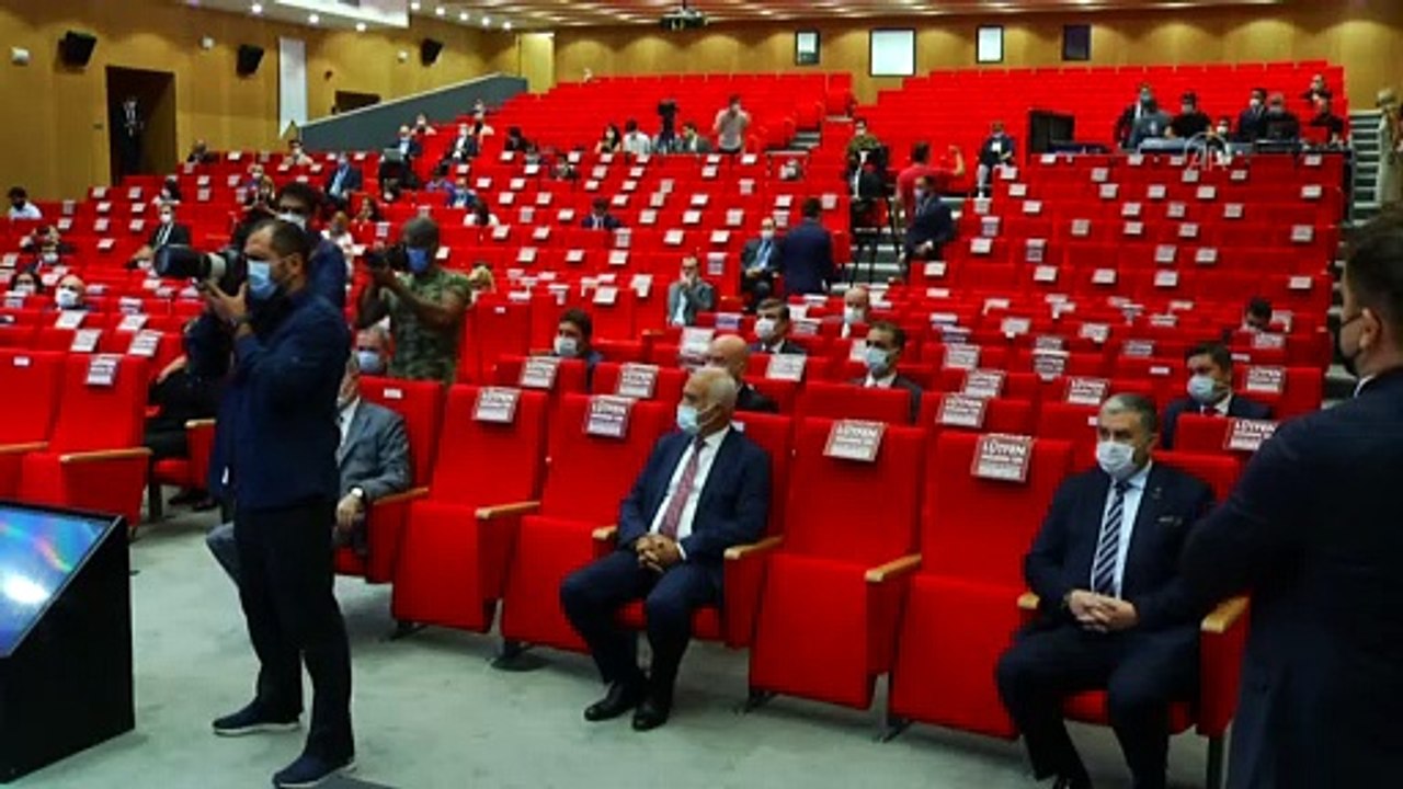 Hazine ve Maliye Bakanı Albayrak: 'Tüm dünyada ekonomik faaliyet çok sert bir şekilde yavaşladı' - İSTANBUL