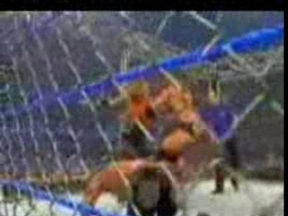 Undertaker vs batista vs rey mysterio