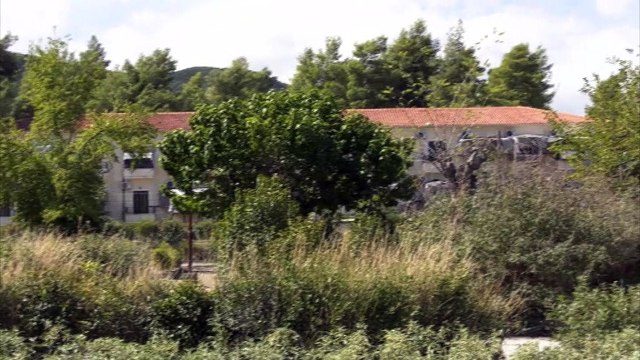 Κόντρα υπουργού - αυτοδιοικητικών για την νέα δομή φιλοξενίας προσφύγων στις Θερμοπύλες