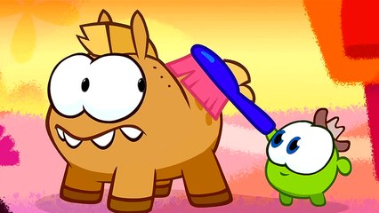 Om Nom Stories: Nibble Nom - Vacuuming the City - Funny cartoons for kids