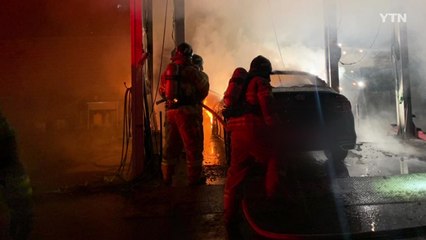 전북 군산 자동차공업사에서 불...재산 피해 4천여만 원 / YTN