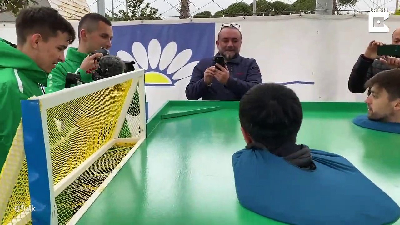 Un match de foot vraiment très bizarre
