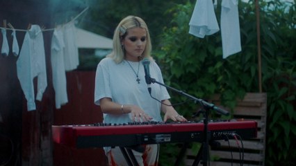 Anna Sofia - Either Way