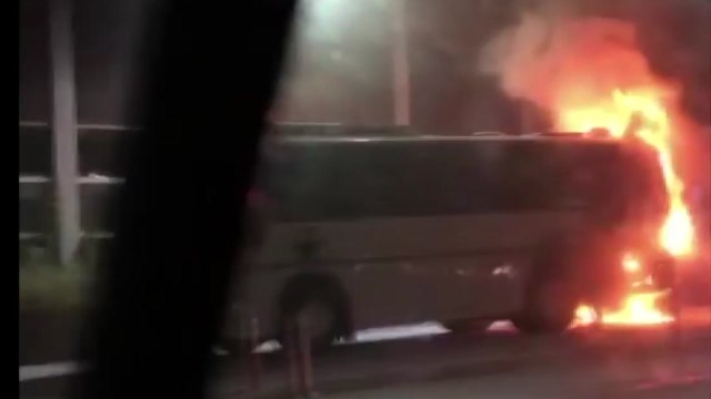 경부선 신갈정류소 부근 차량 화재...귀성길 정체 극심 / YTN